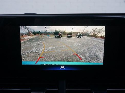 New 2026 Chevrolet Trax LT image 18