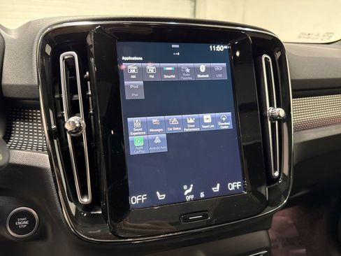 Used 2021 Volvo XC40 T5 R-Design w/ Climate Package image 20