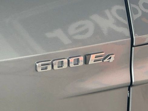 Used 2024 Cadillac Lyriq Sport w/ LPO, Floor Liner Package AWD/4WD image 10