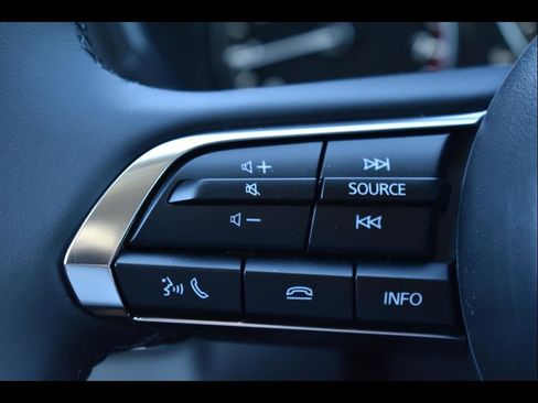 Certified 2025 MAZDA CX-30 AWD 2.5 S w/ Preferred Package image 23