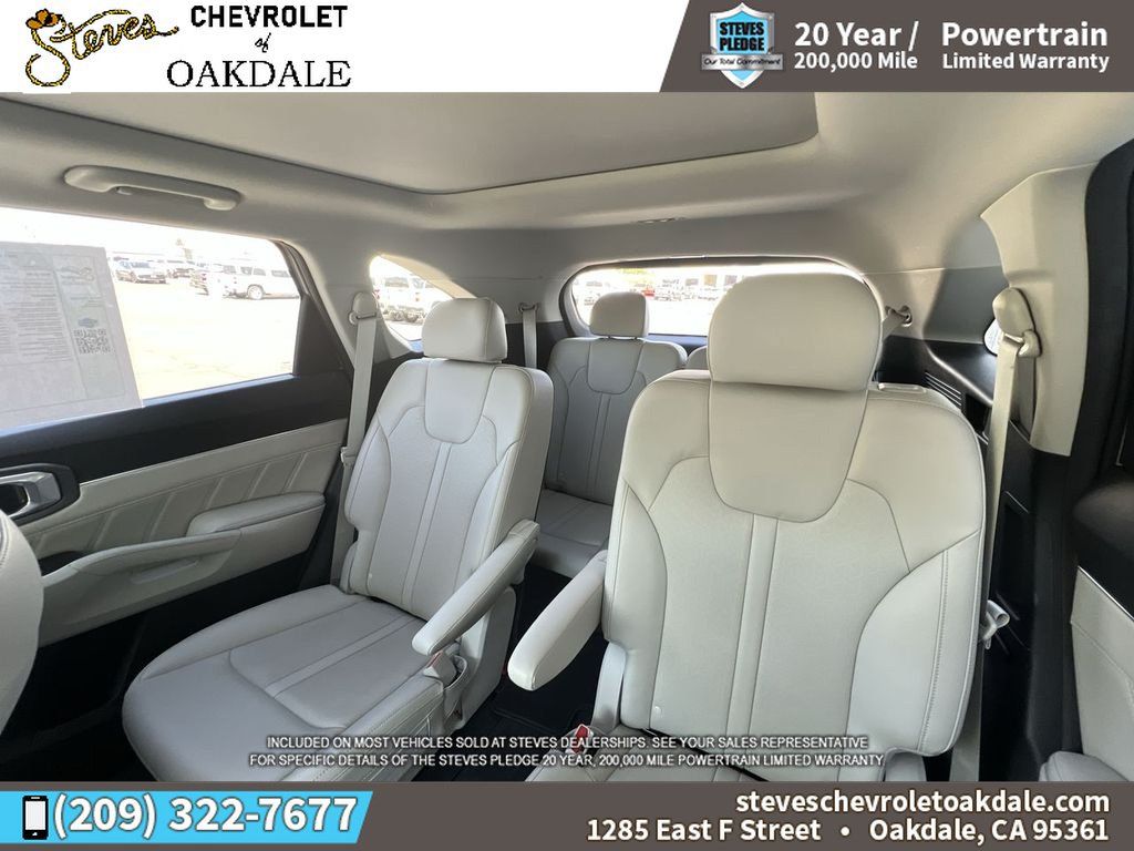 Used 2023 Kia Sorento SX AWD/4WD image 29