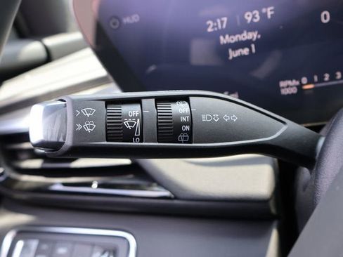 New 2026 Buick Enclave Preferred w/ Power Package AWD/4WD image 37