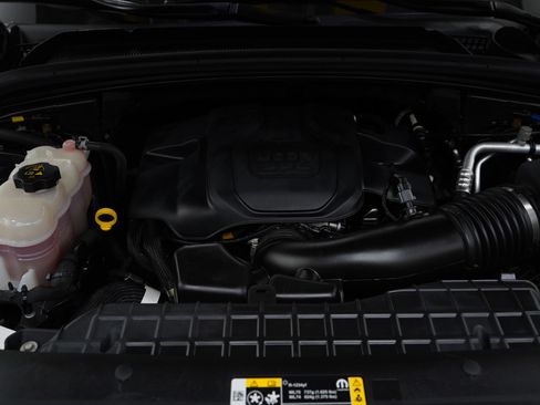 Used 2022 Jeep Grand Cherokee L Summit w/ Advanced Protech Group IV image 25