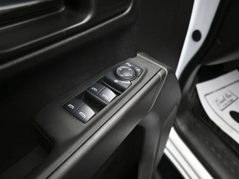 Used 2024 Chevrolet Silverado 1500 Custom Trail Boss w/ Turbomax Blackout Package AWD/4WD image 11