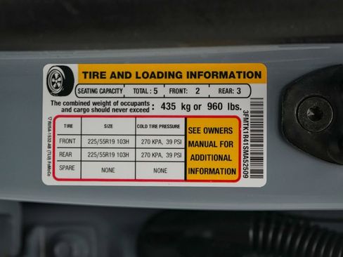 Used 2025 Ford Mustang Mach-E Select RWD image 27