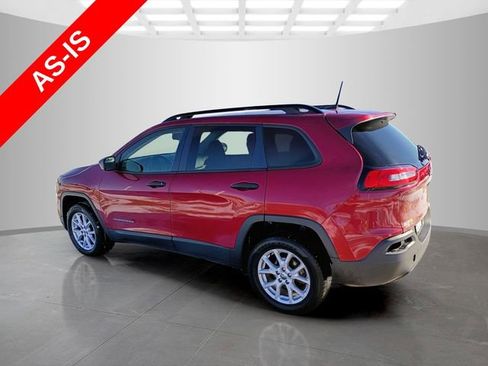 Used 2016 Jeep Cherokee Sport w/ Cold Weather Group FWD image 6