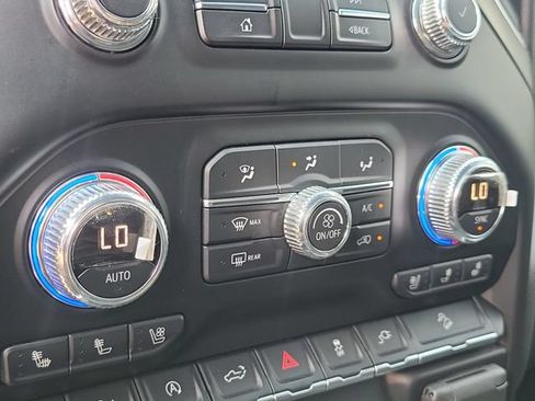 Used 2020 GMC Sierra 1500 AT4 w/ AT4 Premium Package AWD/4WD image 27