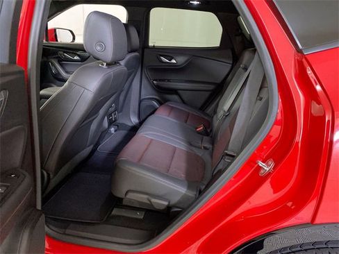 Used 2023 Chevrolet Blazer RS w/ Enhanced Convenience Package image 28