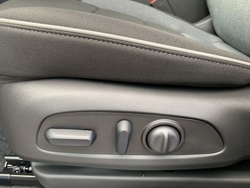 New 2026 Chevrolet TrailBlazer LT w/ Convenience Package image 16