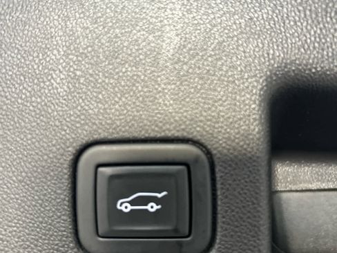 Used 2024 Chevrolet Equinox LT image 26