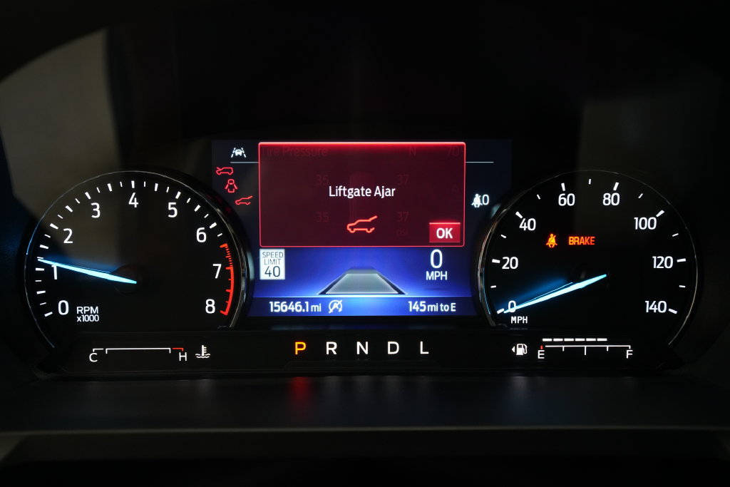 Used 2024 Ford Explorer XLT w/ Equipment Group 202A AWD/4WD image 2