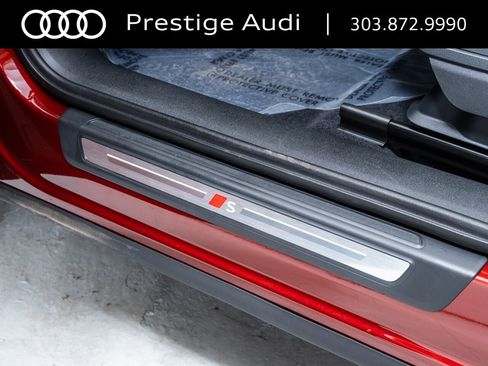 New 2025 Audi SQ5 Prestige image 26