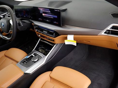 Certified 2025 BMW i4 xDrive40i image 21