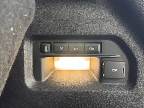 Used 2020 Ford Explorer Limited w/ Class III Trailer Tow Package image 36