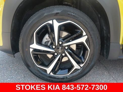 Used 2023 Chevrolet TrailBlazer RS w/ Sun and Liftgate Package AWD/4WD image 10