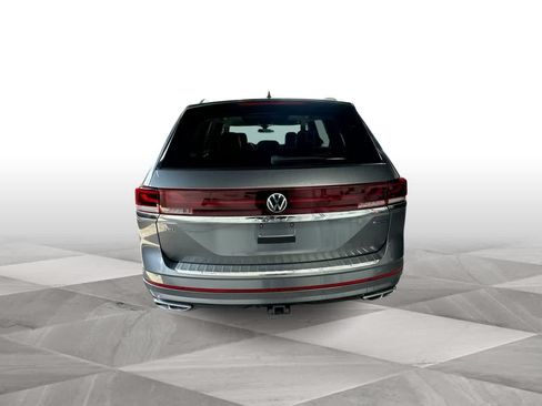 Used 2024 Volkswagen Atlas SEL Premium R-Line AWD/4WD image 7