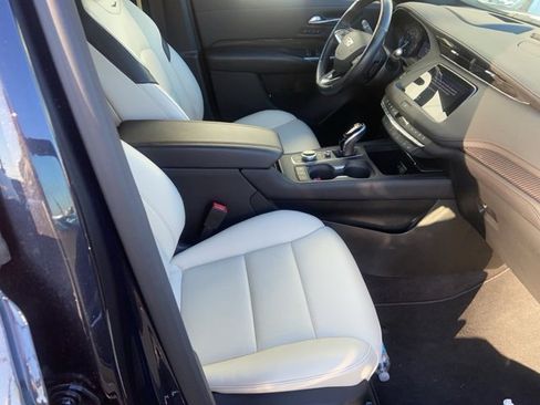 Certified 2023 Cadillac XT4 Sport image 15