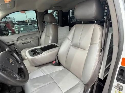 Used 2011 Chevrolet Silverado 2500 W/T image 9