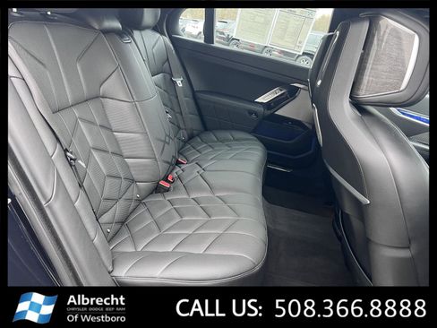 Used 2024 BMW 740i xDrive image 19