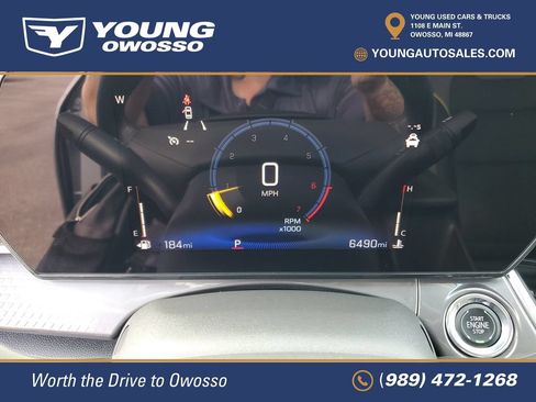 Used 2025 Chevrolet Trax ACTIV w/ Sunroof Package FWD image 12