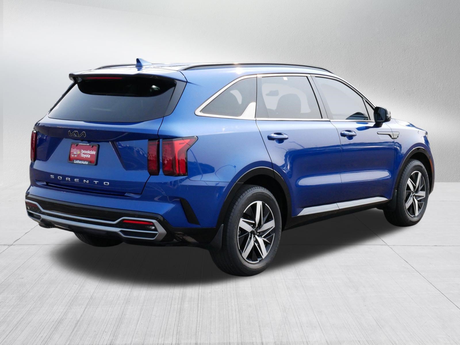 Used 2022 Kia Sorento S FWD image 7