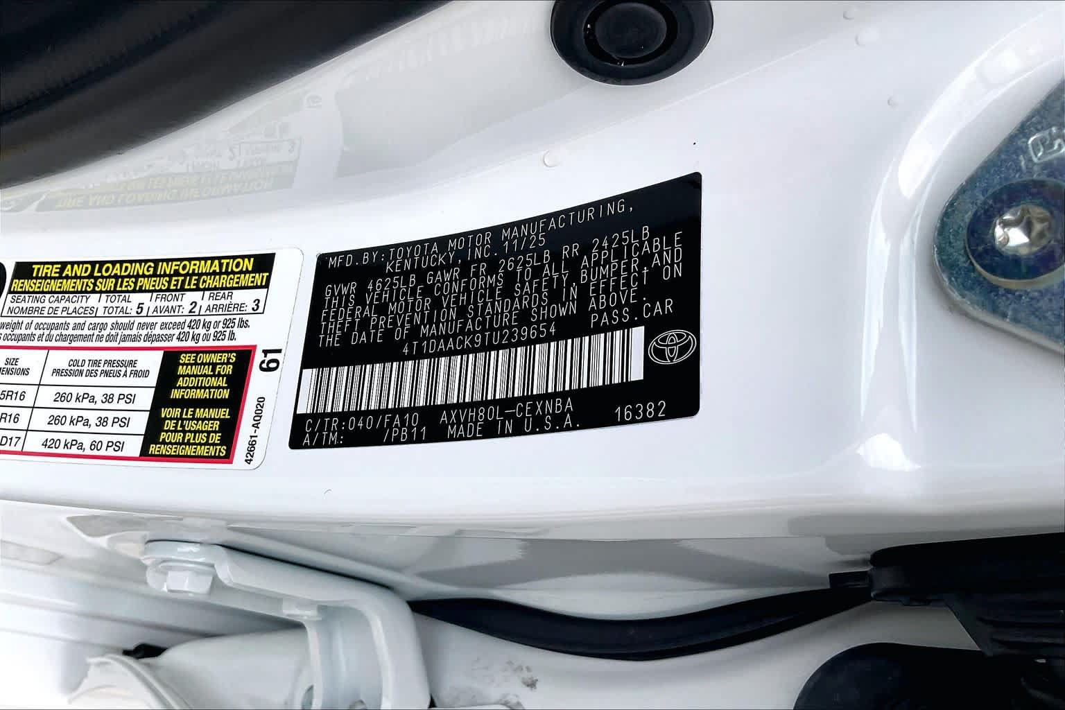 Used 2026 Toyota Camry LE w/ Convenience Package FWD image 33