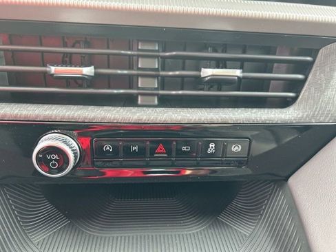 New 2026 Ford Explorer Platinum w/ LUX Leather Package image 24