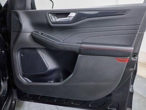 Used 2024 Ford Escape ST-Line Select w/ Tech Pack #1 image 18