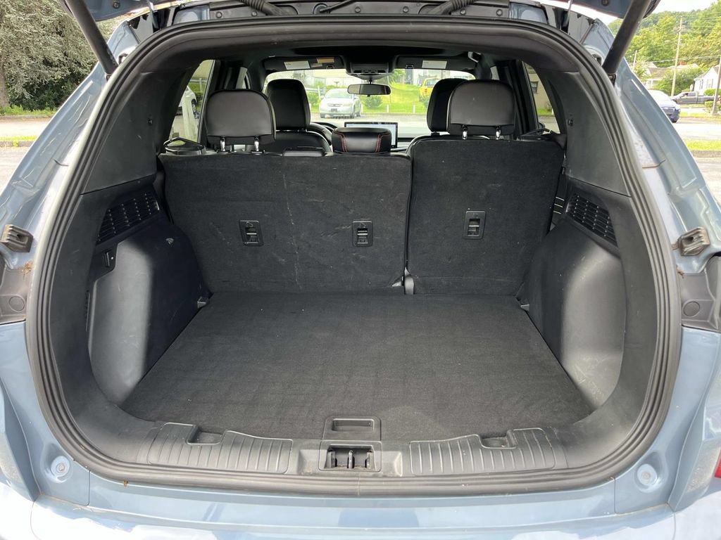 Used 2024 Ford Escape ST-Line w/ Tech Pack #1 AWD/4WD image 19