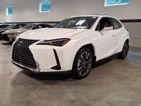 New 2026 Lexus UX 300h AWD image 3