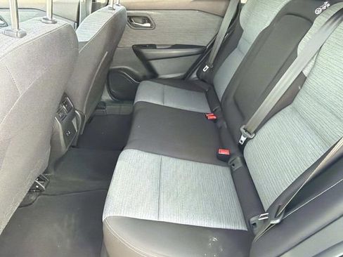 Used 2023 Nissan Rogue SV image 22