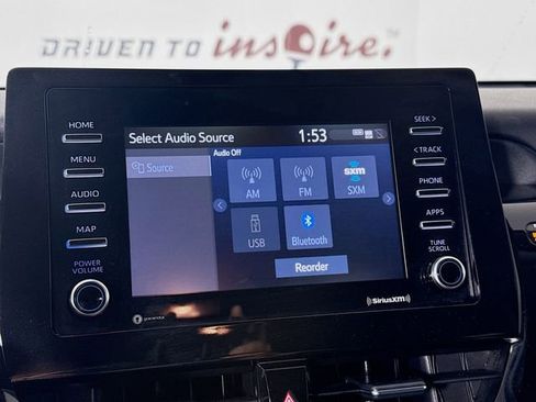 Used 2021 Toyota Camry LE image 17