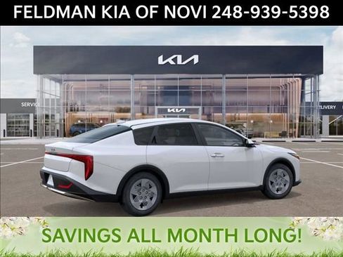 New 2025 Kia K4 LX image 6
