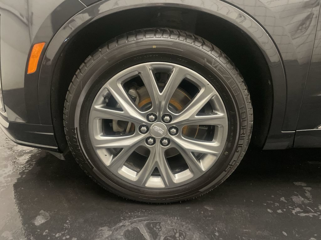 Used 2020 Cadillac XT6 Sport AWD/4WD image 28