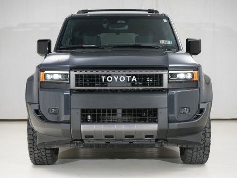 Used 2025 Toyota Land Cruiser image 9