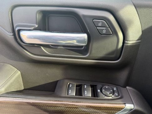 Used 2021 Chevrolet Silverado 1500 LT image 27