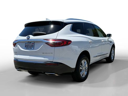 Used 2018 Buick Enclave Essence FWD image 5