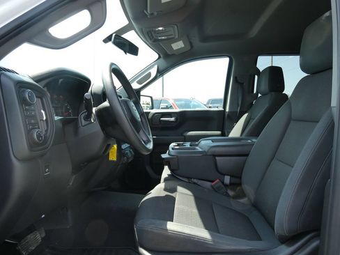 Certified 2020 Chevrolet Silverado 1500 Custom w/ Custom Value Package AWD/4WD image 21