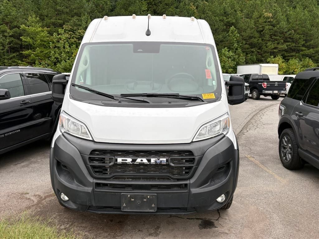 Used 2025 RAM ProMaster 2500 w/ Convenience Group FWD image 2