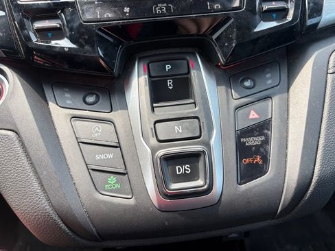 Used 2023 Honda Odyssey Sport image 17