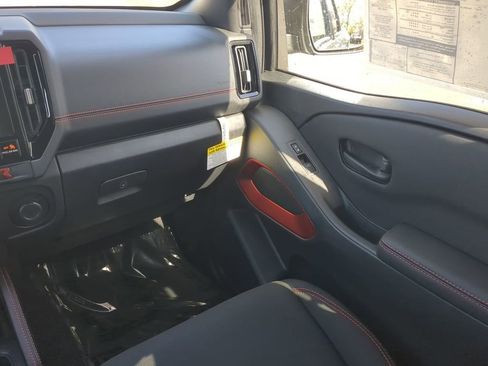 New 2026 Nissan Frontier Pro-X w/ Pro-X Convenience Package image 16