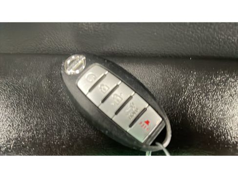 Used 2018 Nissan Rogue SL w/ Premium Package AWD/4WD image 20
