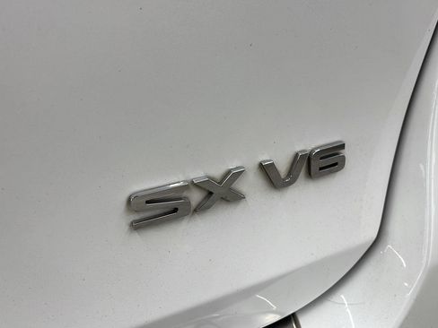 Used 2019 Kia Sorento SX image 7