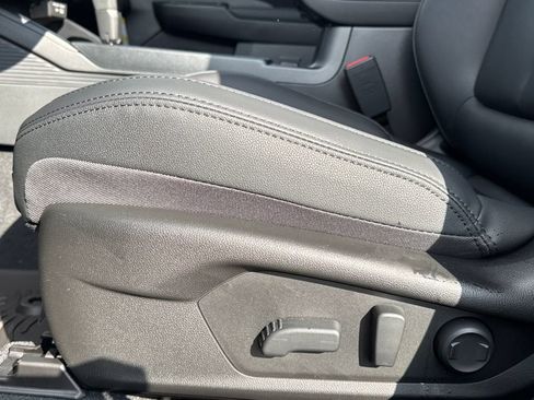 New 2026 Subaru Outback Premium image 16