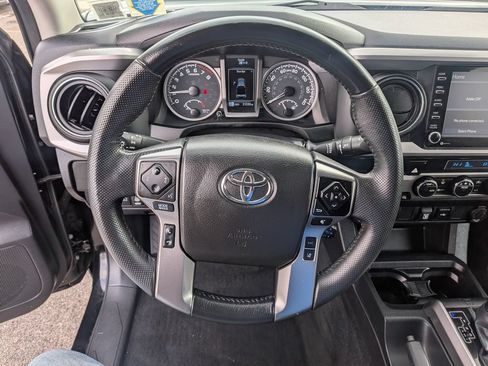 Used 2023 Toyota Tacoma 4x4 Double Cab w/ Trail Edition image 7