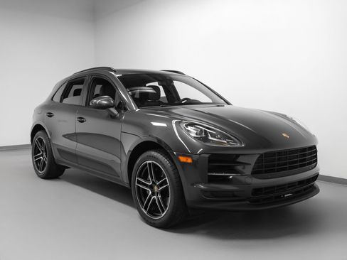 Certified 2020 Porsche Macan S AWD/4WD image 10