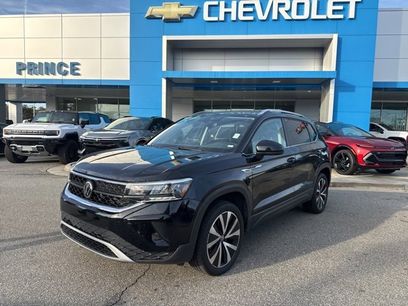 Used 2024 Volkswagen Taos SE