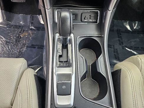 Used 2020 Subaru Ascent Limited w/ Technology Package image 34