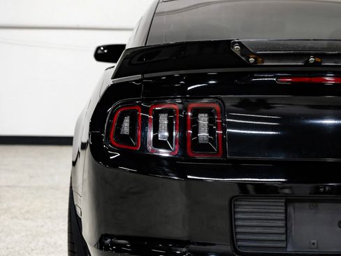 Used 2013 Ford Mustang GT Premium w/ Security Pkg image 42