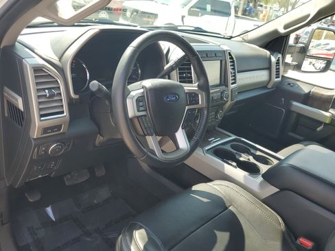 Used 2017 Ford F350 Lariat w/ Lariat Ultimate Package image 21